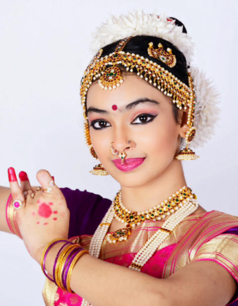 gracysinghdancetroupe.com : Nandana