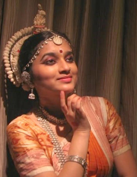 Gracy Singh Dance Troupe: Vaishnavi Deshpande