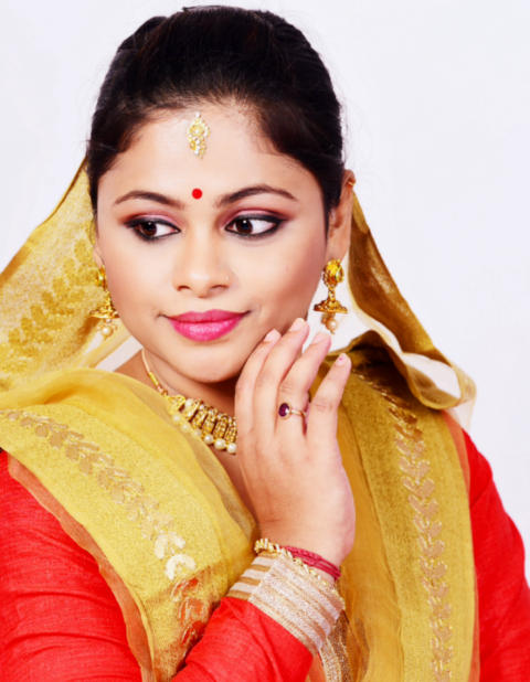 gracysinghdancetroupe.com : Radhika