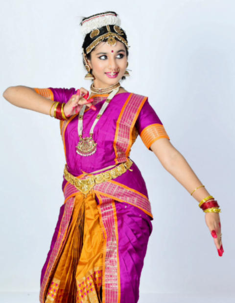 gracysinghdancetroupe.com : Varda Menon